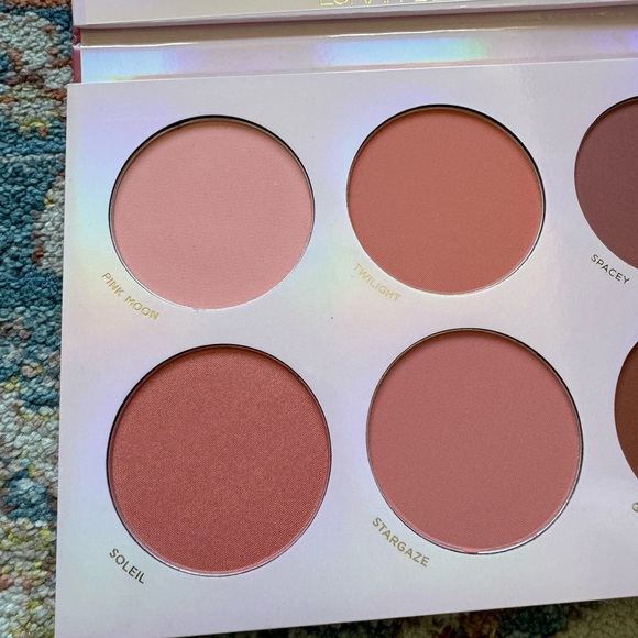 Lunar Beauty Moon Prism Blush Cheek Palette - Picture 7 of 9